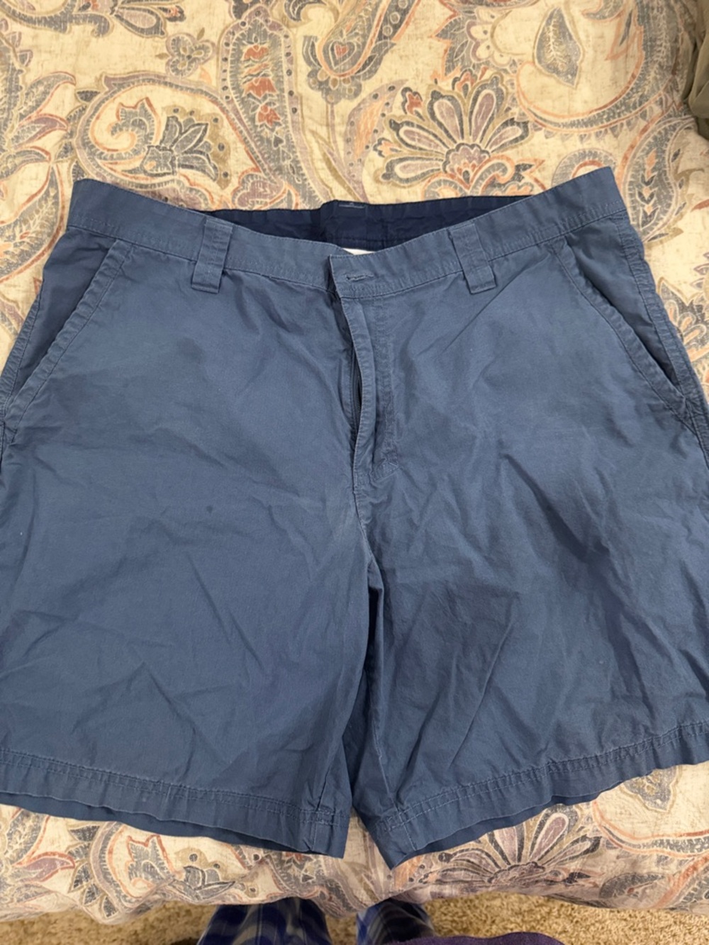Columbia Men's Dark Blue Flat Front Shorts 36